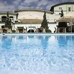 Parkhotel Congress Center ホテル 4*