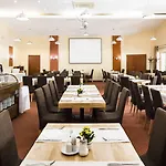 Parkhotel Congress Center プルゼニ