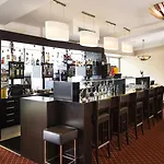 Parkhotel Congress Center 4*