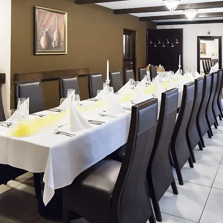 Parkhotel Congress Center 4* Pilzno