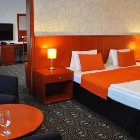 Parkhotel Congress Center Ξενοδοχείο 4*