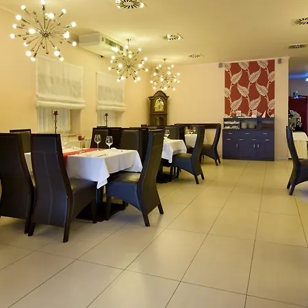 Parkhotel Congress Center Pilzno
