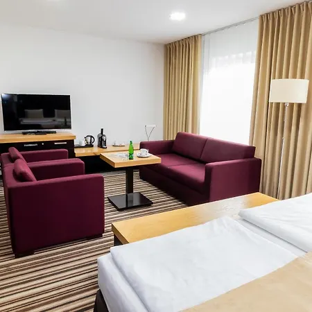 Parkhotel Congress Center Hotell 4*