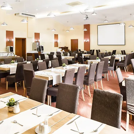 Hotell Parkhotel Congress Center