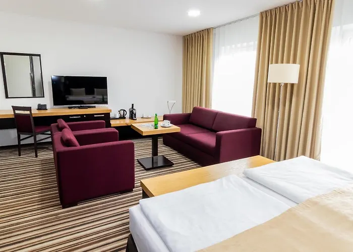 Parkhotel Congress Center Hotell 4*