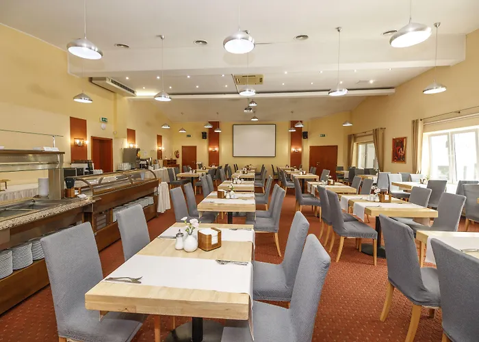 Parkhotel Congress Center Hotell 4*