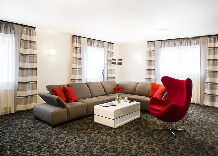 Hotell Parkhotel Congress Center 4*